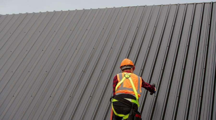 Professional residential roofers in Neopit, WI